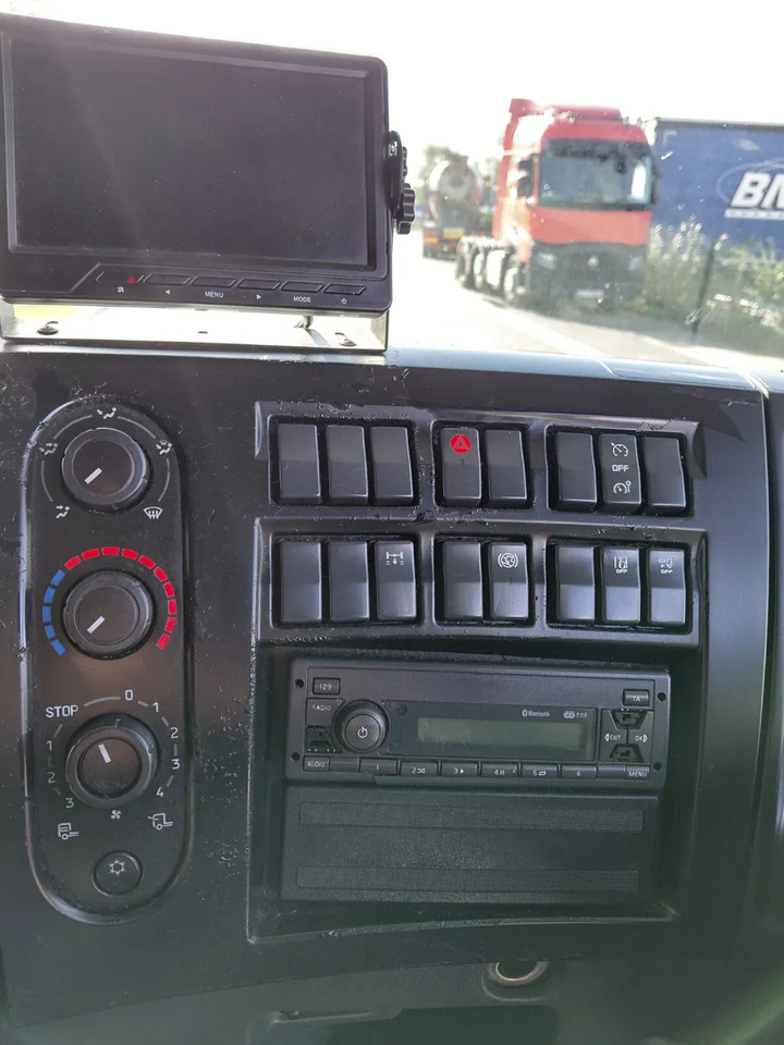 2019 Renault D 18T - Камион сандучар: слика 2 2019 Renault D 18T - Камион сандучар: слика 2