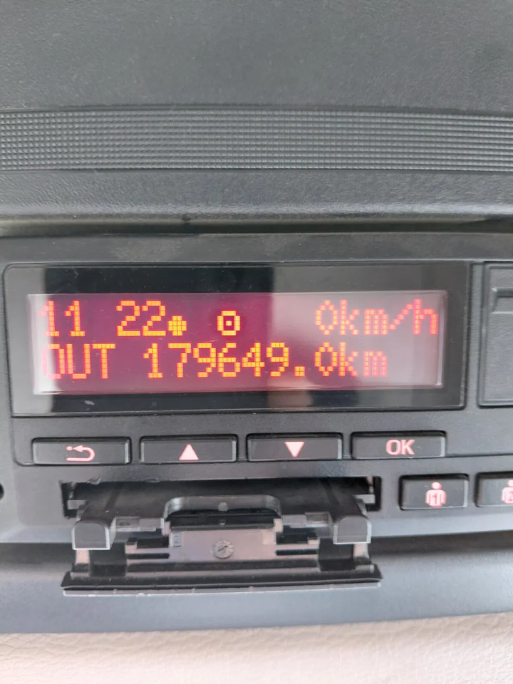 2020 DAF 260 HP AUTO CURTAINSIDER - Камион со церада: слика 2 2020 DAF 260 HP AUTO CURTAINSIDER - Камион со церада: слика 2