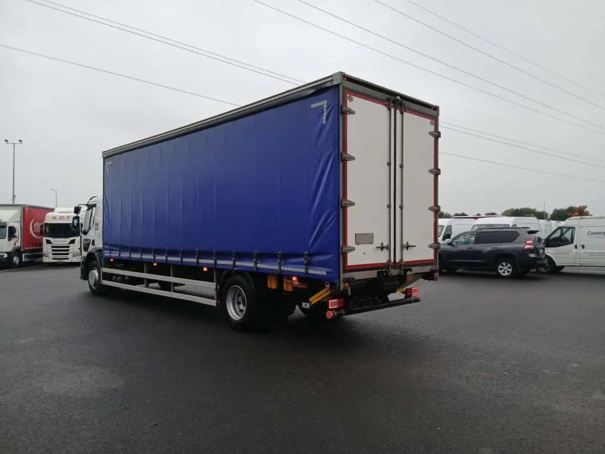 2020 Renault D18 Wide Curtainsider - Камион со церада: слика 5 2020 Renault D18 Wide Curtainsider - Камион со церада: слика 5