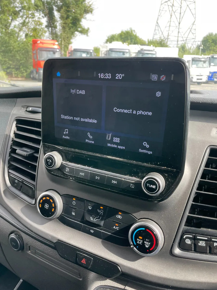 2021 Low Mileage Ford Transit 350L Trend - Товарно комбе: слика 5 2021 Low Mileage Ford Transit 350L Trend - Товарно комбе: слика 5