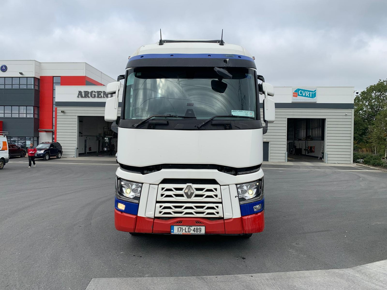 2017 Renault Trucks T 460.18 4X2 T E6 - Камион влекач: слика 3 2017 Renault Trucks T 460.18 4X2 T E6 - Камион влекач: слика 3