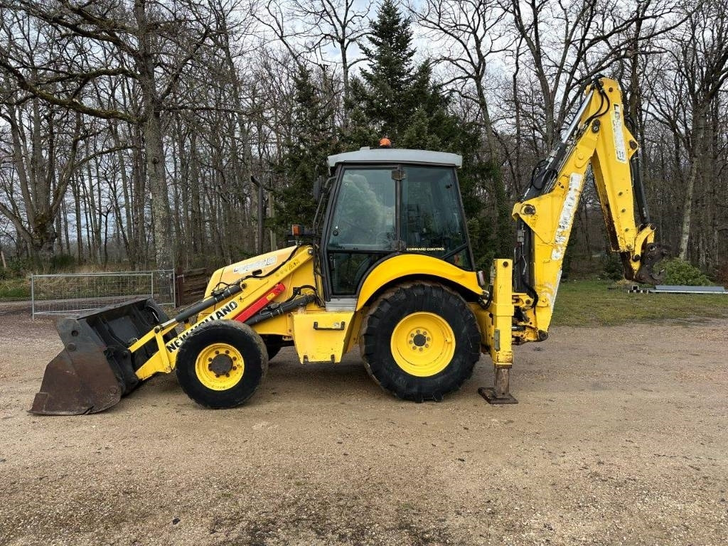 Ровокопач New Holland LB 95 B-4 PT: слика 1