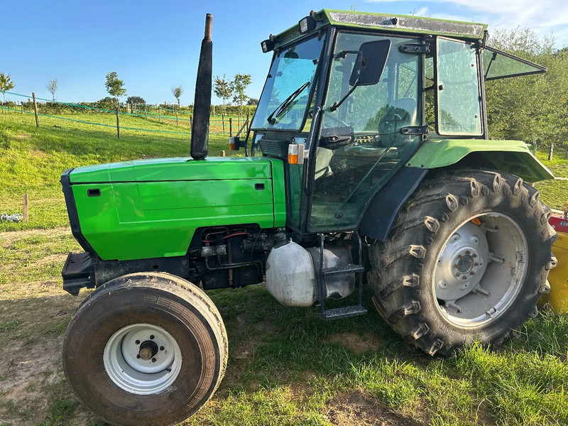 Deutz DX 3.90 Deutz-Fahr DX 3.90 - Трактор: слика 1 Deutz DX 3.90 Deutz-Fahr DX 3.90 - Трактор: слика 1