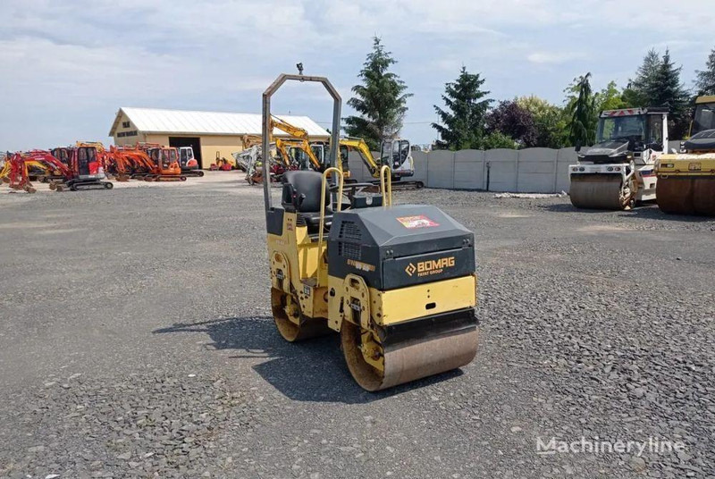Bomag BW 80 road roller - Ваљак: слика 1 Bomag BW 80 road roller - Ваљак: слика 1