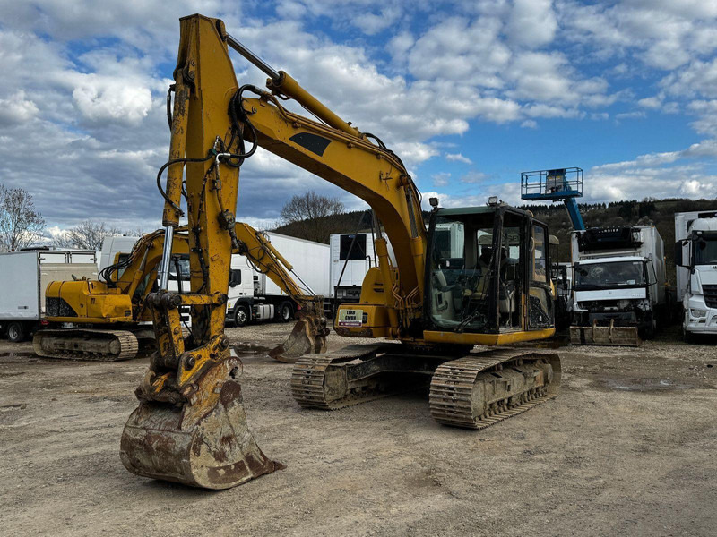 Caterpillar 312 C Mit Zwei Löffeln - Багер гасеничар: слика 3 Caterpillar 312 C Mit Zwei Löffeln - Багер гасеничар: слика 3