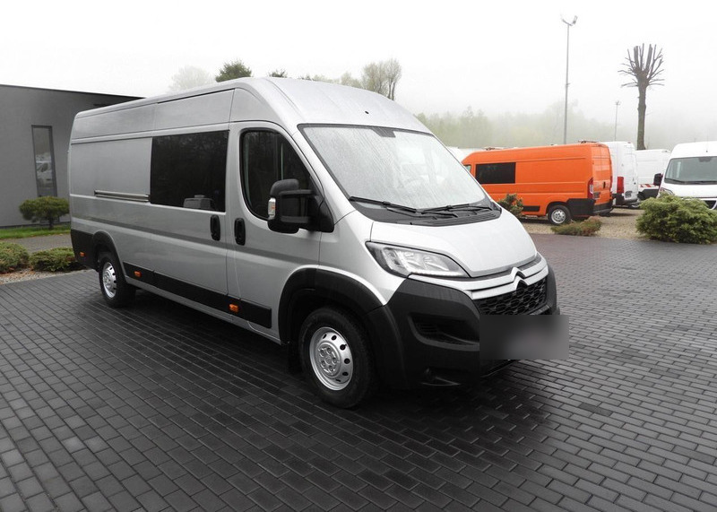 Citroën Jumper FURGON BRYGADÓWKA 7 MIEJSC TEMPOMAT LEDY KLIMATYZACJA - Минибус, Патничко комбе: слика 4 Citroën Jumper FURGON BRYGADÓWKA 7 MIEJSC TEMPOMAT LEDY KLIMATYZACJA - Минибус, Патничко комбе: слика 4