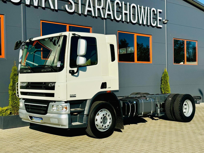 DAF DAF DAF CF 65.220 E5 // rama pod zabudowę !! // wywrotka kiper b - Камион со кабинска шасија: слика 1 DAF DAF DAF CF 65.220 E5 // rama pod zabudowę !! // wywrotka kiper b - Камион со кабинска шасија: слика 1