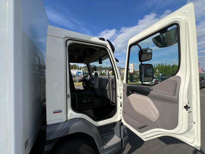 Камион сандучар DAF LF 210 12.210 CONTAINER+LIFT 1500 kg 1.HAND: слика 17 Камион сандучар DAF LF 210 12.210 CONTAINER+LIFT 1500 kg 1.HAND: слика 17