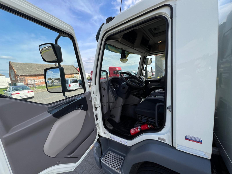 Камион сандучар DAF LF 210 12.210 CONTAINER+LIFT 1500 kg 1.HAND: слика 13 Камион сандучар DAF LF 210 12.210 CONTAINER+LIFT 1500 kg 1.HAND: слика 13