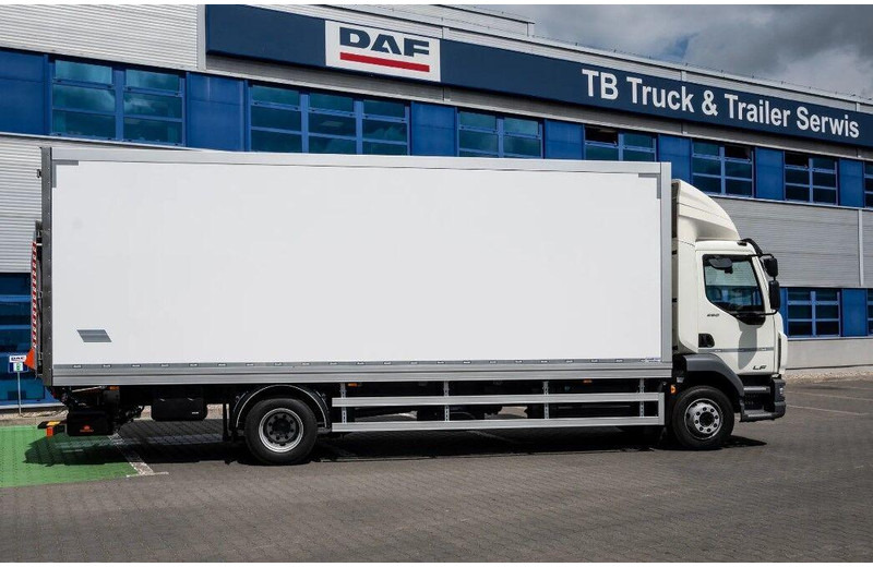 DAF LF 260 Koffer + Tail Lift - Камион сандучар: слика 4 DAF LF 260 Koffer + Tail Lift - Камион сандучар: слика 4