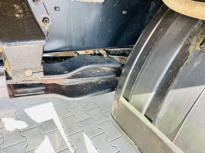 DAF LF CF 250 Right Handed - Камион со платформа, Камион со кран: слика 5 DAF LF CF 250 Right Handed - Камион со платформа, Камион со кран: слика 5