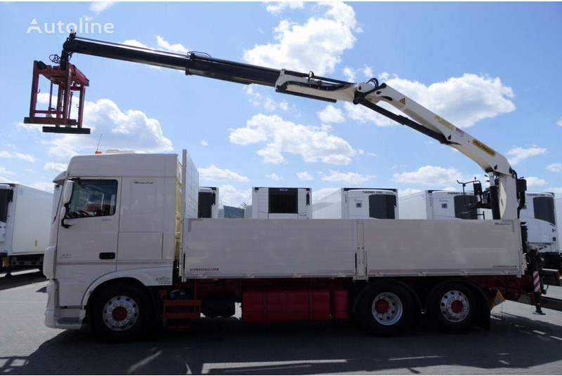DAF XF 460 - Камион со платформа, Камион со кран: слика 4 DAF XF 460 - Камион со платформа, Камион со кран: слика 4