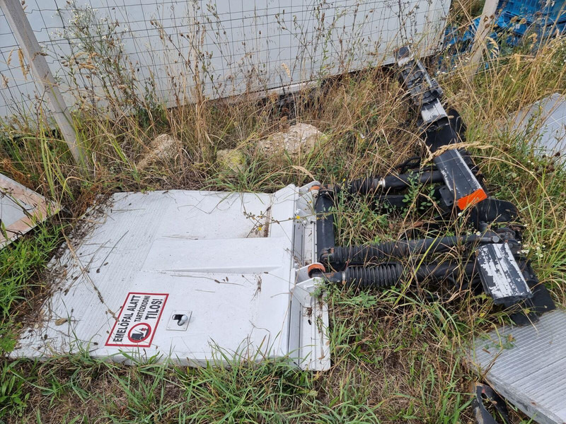 Dhollandia fél emelőhátfalak - DH 750 kg more pieces - Заден лифт за утовар за Камион: слика 5 Dhollandia fél emelőhátfalak - DH 750 kg more pieces - Заден лифт за утовар за Камион: слика 5