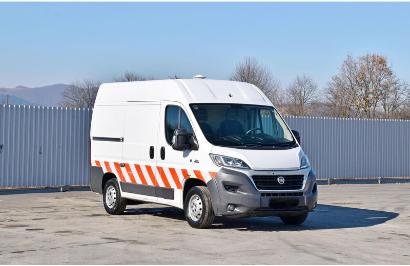 Fiat Ducato 130 Multijet * 4x4! Top Zustand - Комбе фургон: слика 2 Fiat Ducato 130 Multijet * 4x4! Top Zustand - Комбе фургон: слика 2