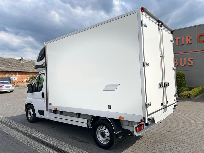 Fiat Ducato REFRIGERATOR CONTAINER BED WEBASTO - Комбе ладилник: слика 2 Fiat Ducato REFRIGERATOR CONTAINER BED WEBASTO - Комбе ладилник: слика 2