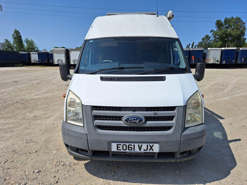 Ford Transit 115 T350 - Motorhome - RHD - Кампер комбе: слика 2 Ford Transit 115 T350 - Motorhome - RHD - Кампер комбе: слика 2