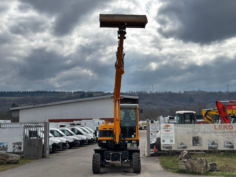 Hyundai Robex 55W-9A - Багер на тркала: слика 4 Hyundai Robex 55W-9A - Багер на тркала: слика 4