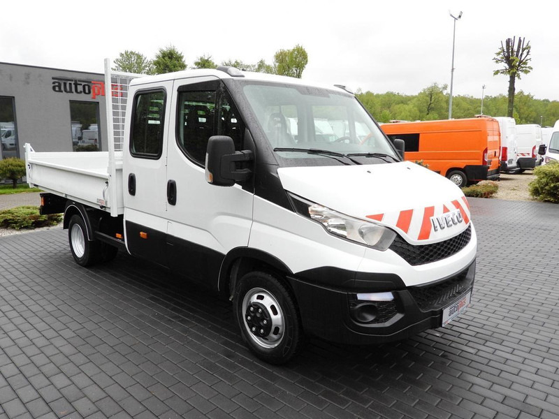 Iveco DAILY 35C13 WYWROTKA PODWÓJNA KABINA DOKA 7 MIEJSC TEMPOMAT BLIŹ - Комби кипер, Комби со двојна кабина: слика 4 Iveco DAILY 35C13 WYWROTKA PODWÓJNA KABINA DOKA 7 MIEJSC TEMPOMAT BLIŹ - Комби кипер, Комби со двојна кабина: слика 4