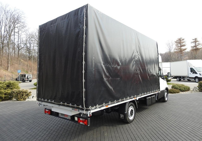 Iveco DAILY 35S18 PLANDEKA 10 PALET WEBASTO TEMPOMAT KLIMATYZACJA 18 - Комбе со церада: слика 3 Iveco DAILY 35S18 PLANDEKA 10 PALET WEBASTO TEMPOMAT KLIMATYZACJA 18 - Комбе со церада: слика 3