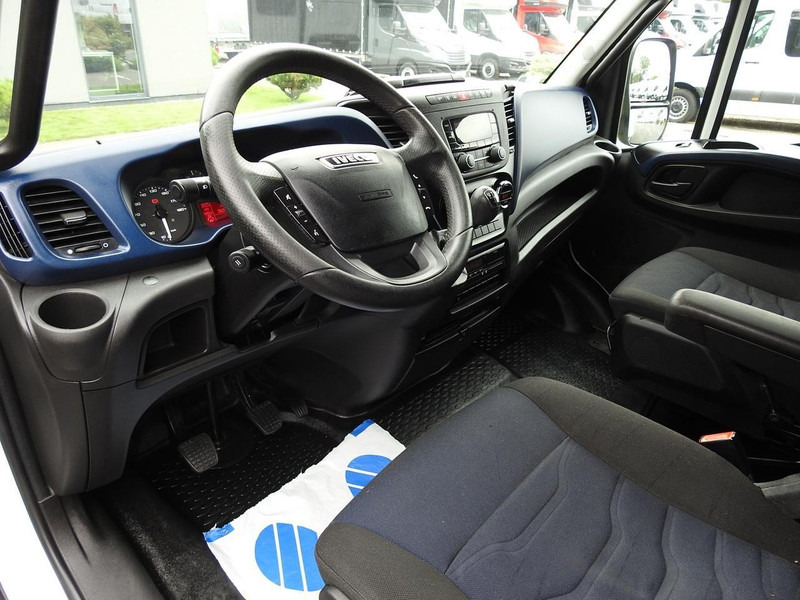 Iveco DAILY 70C18 PLANDEKA WINDA 12 PALET WEBASTO TEMPOMAT BLIŹNIACZE - Камион сандучар: слика 2 Iveco DAILY 70C18 PLANDEKA WINDA 12 PALET WEBASTO TEMPOMAT BLIŹNIACZE - Камион сандучар: слика 2