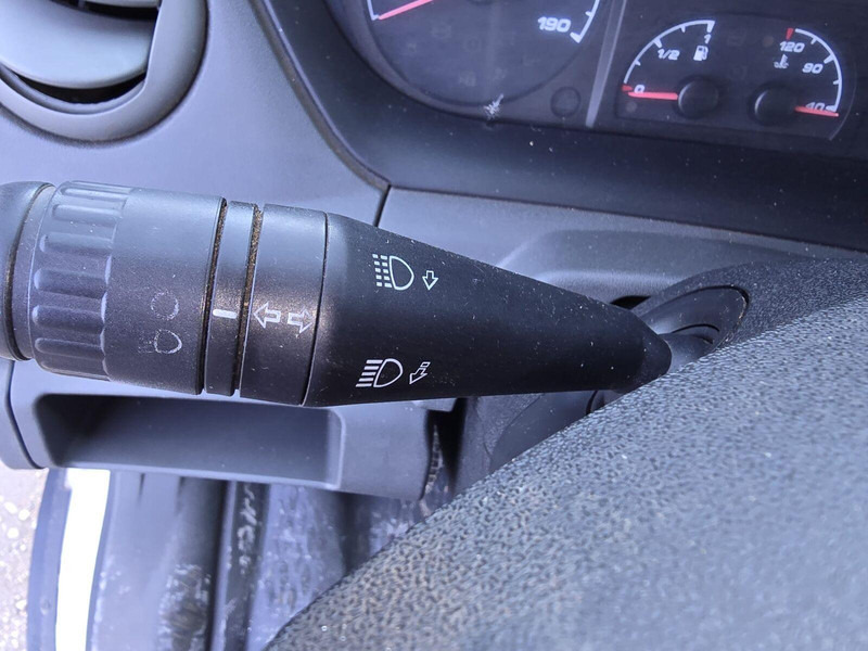 Комбе ладилник Iveco Daily 35 C 13 - Carrier Xarios 500 frigo: слика 18 Комбе ладилник Iveco Daily 35 C 13 - Carrier Xarios 500 frigo: слика 18