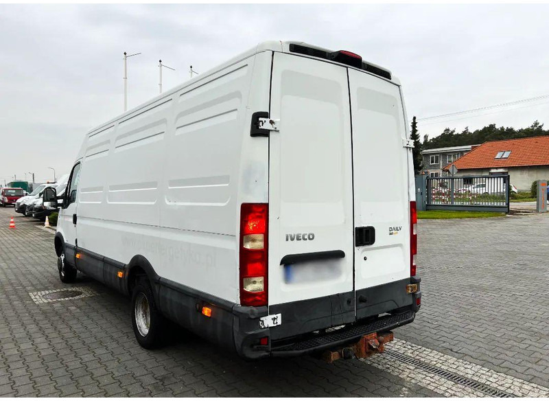 Iveco Daily 35C15 Furgon L4H2 Brygadówka 6-seater Doka Dubel Cabin - Комбе фургон: слика 4 Iveco Daily 35C15 Furgon L4H2 Brygadówka 6-seater Doka Dubel Cabin - Комбе фургон: слика 4