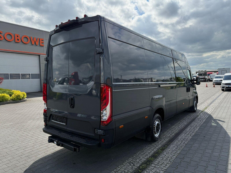 Iveco Daily 35S18 Hi-Matic L4H2 Maxi Furgon Doka Brygadówka 6-miejsc S - Комбе фургон: слика 4 Iveco Daily 35S18 Hi-Matic L4H2 Maxi Furgon Doka Brygadówka 6-miejsc S - Комбе фургон: слика 4