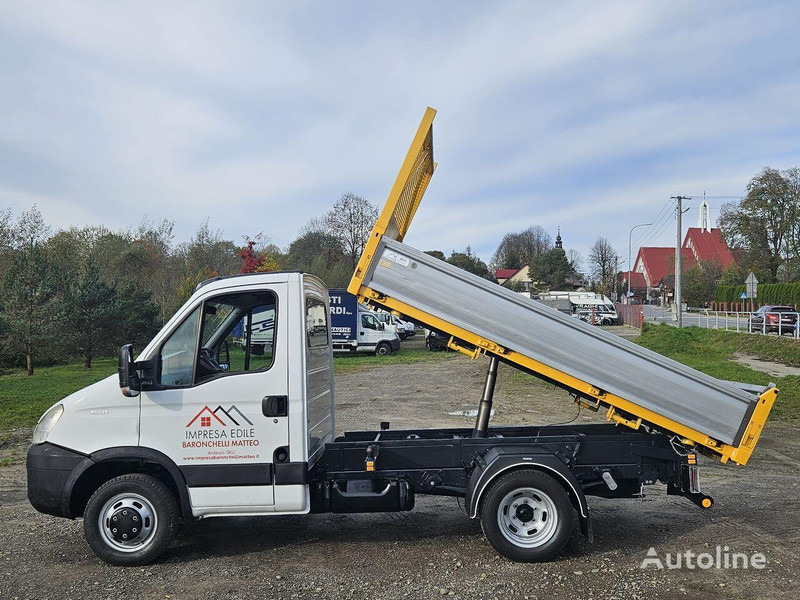 Iveco Daily 35c-15 3 way tipper - Комби кипер: слика 4 Iveco Daily 35c-15 3 way tipper - Комби кипер: слика 4