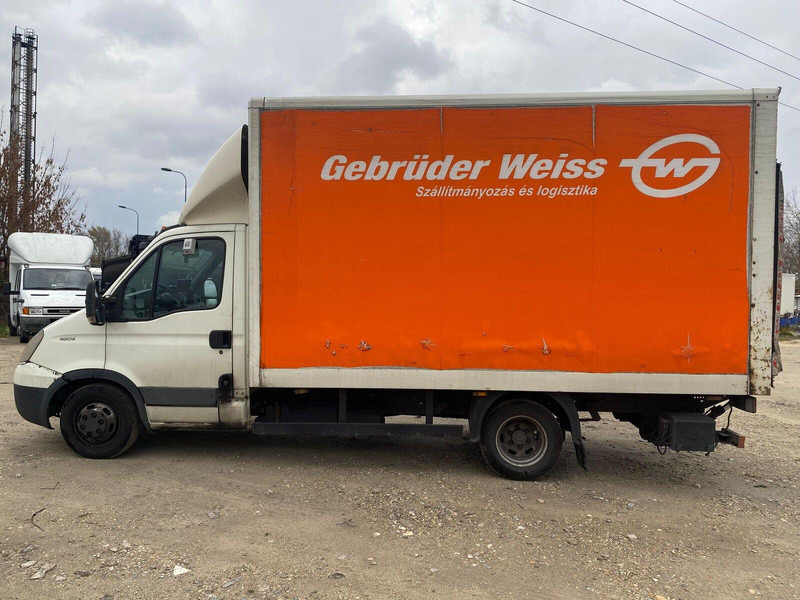 Iveco Daily 40 C 15 - Koffer + DHollandia LBW - Комбе фургон: слика 5 Iveco Daily 40 C 15 - Koffer + DHollandia LBW - Комбе фургон: слика 5