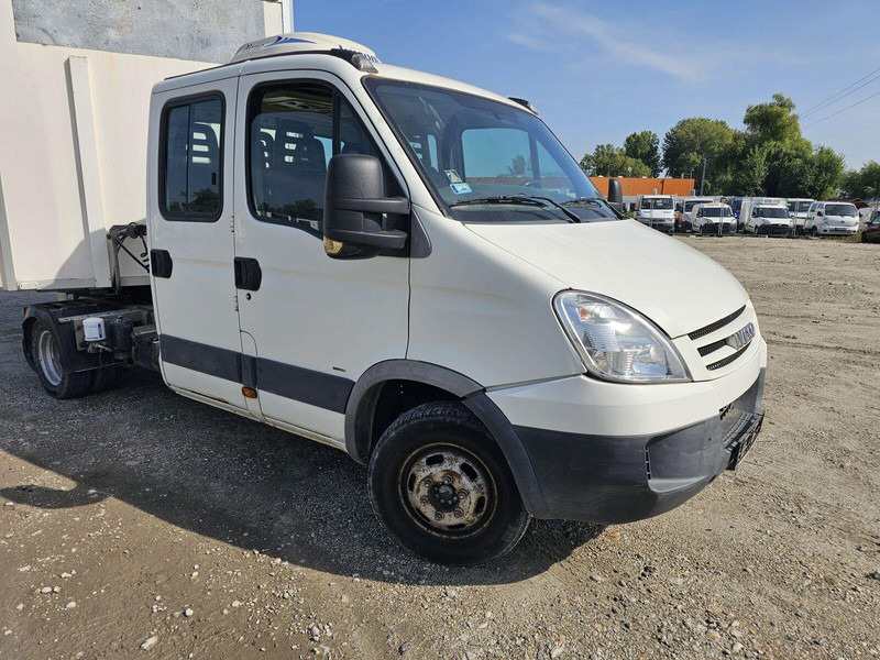 Iveco Daily 40 C 15 double cabine - BE Mini Trekker - SZM - 3.5t - Лесен камион влекач, Комби со двојна кабина: слика 1 Iveco Daily 40 C 15 double cabine - BE Mini Trekker - SZM - 3.5t - Лесен камион влекач, Комби со двојна кабина: слика 1