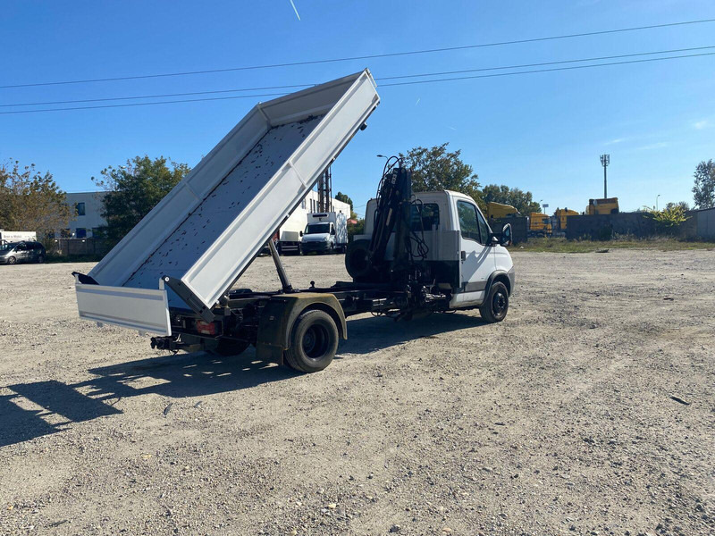 Iveco Daily 65 C 18 - 3 sided Tipper + HIAB 033T Crane - Комби кипер: слика 5 Iveco Daily 65 C 18 - 3 sided Tipper + HIAB 033T Crane - Комби кипер: слика 5
