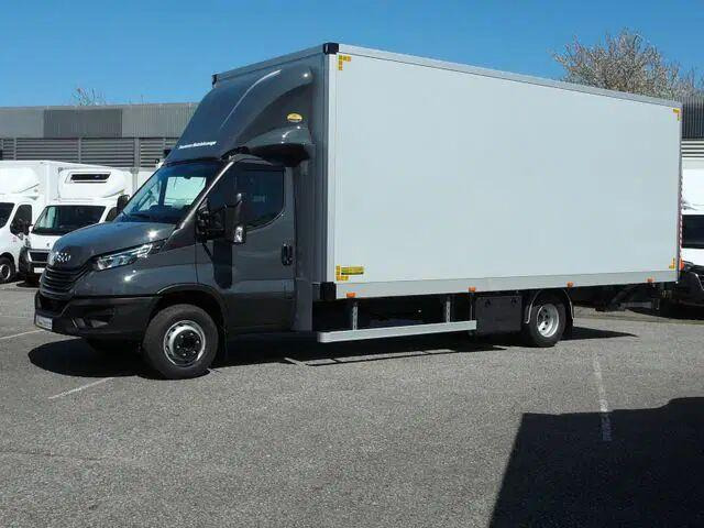 Iveco Daily 70C18 - Koffer+tail lift - Камион сандучар: слика 1 Iveco Daily 70C18 - Koffer+tail lift - Камион сандучар: слика 1