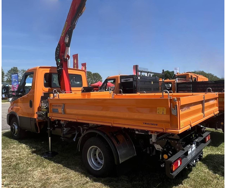 Iveco Daily 70C18H - Flatbed+crane - Камион со платформа, Камион со кран: слика 2 Iveco Daily 70C18H - Flatbed+crane - Камион со платформа, Камион со кран: слика 2