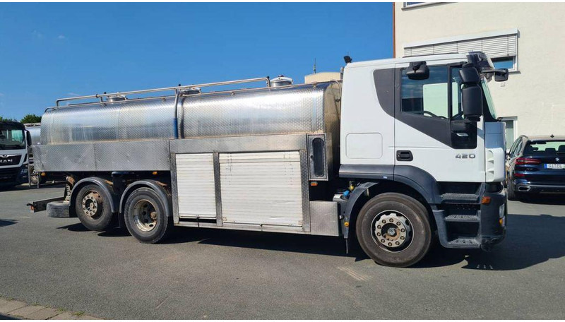 Iveco Stralis 420 6x2 16000 Liter - ohne Saug- und Mes - Камион цистерна: слика 2 Iveco Stralis 420 6x2 16000 Liter - ohne Saug- und Mes - Камион цистерна: слика 2