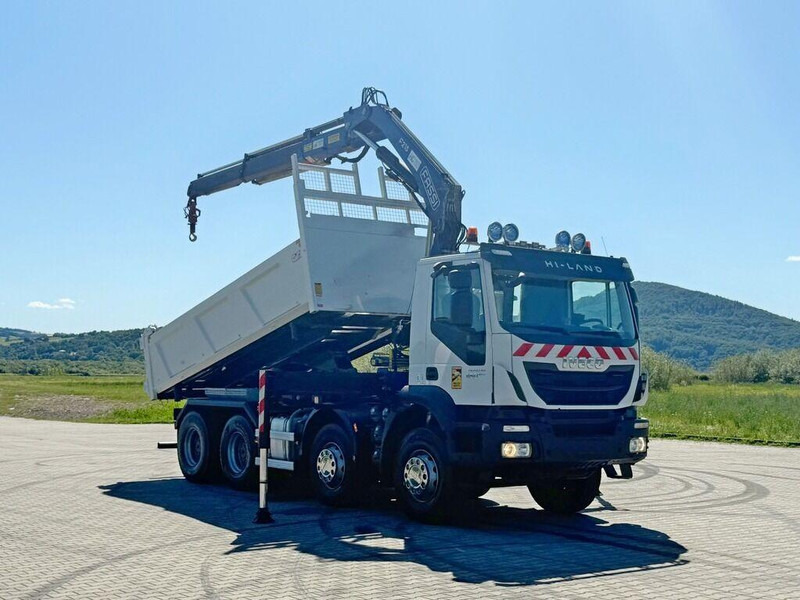 Iveco TRAKKER 450 * FASSI F215A.0.22 + FUNK / 8x4 *TOP - Кипер, Камион со кран: слика 2 Iveco TRAKKER 450 * FASSI F215A.0.22 + FUNK / 8x4 *TOP - Кипер, Камион со кран: слика 2