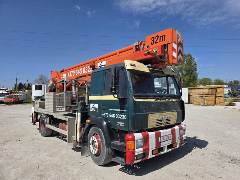 MAN 18.264 Multitel ALU 32m - Камион, Камион со кран: слика 2 MAN 18.264 Multitel ALU 32m - Камион, Камион со кран: слика 2