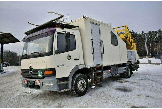 Mercedes-Benz ATEGO 1323 PK 8000T RAIL Platform - Камион, Камион со кран: слика 2 Mercedes-Benz ATEGO 1323 PK 8000T RAIL Platform - Камион, Камион со кран: слика 2