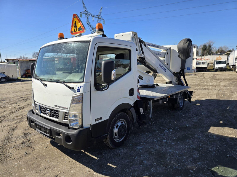 Nissan Cabstar NT 400 Oil & Steel Snake 2010H - 20m - 2 pieces - Камион, Камион со кран: слика 2 Nissan Cabstar NT 400 Oil & Steel Snake 2010H - 20m - 2 pieces - Камион, Камион со кран: слика 2