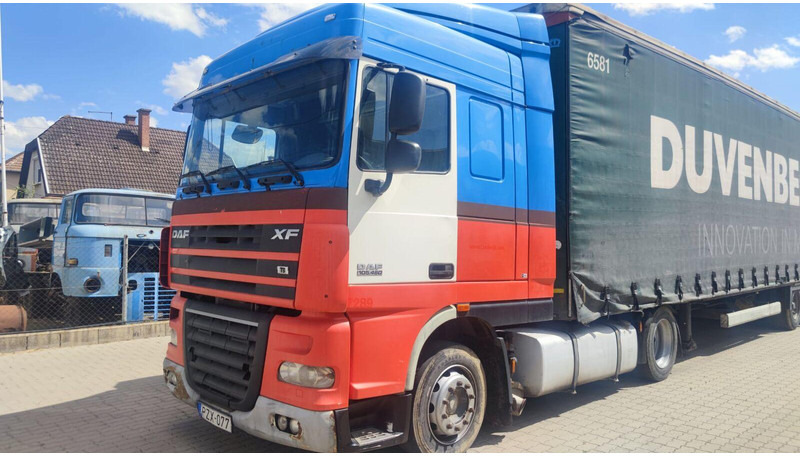 DAF XF 105.460 Lowdeck - MEGA - Камион влекач: слика 1 DAF XF 105.460 Lowdeck - MEGA - Камион влекач: слика 1