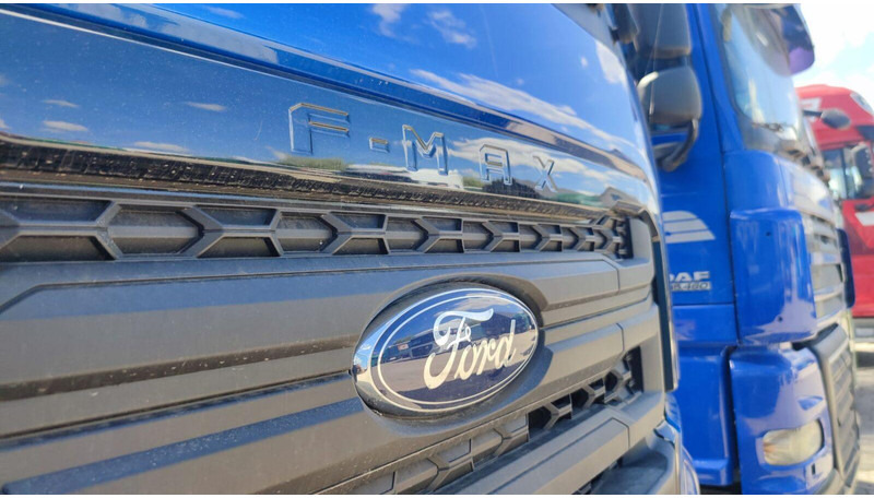 Ford F-MAX 500 Tractor Lowdeck - MEGA - Камион влекач: слика 3 Ford F-MAX 500 Tractor Lowdeck - MEGA - Камион влекач: слика 3