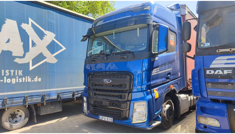 Ford F-MAX 500 Tractor Lowdeck - MEGA - Камион влекач: слика 1 Ford F-MAX 500 Tractor Lowdeck - MEGA - Камион влекач: слика 1