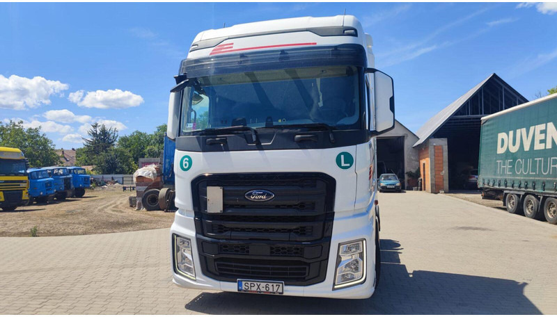 Ford F-Max 500 Lowdeck - MEGA - Камион влекач: слика 2 Ford F-Max 500 Lowdeck - MEGA - Камион влекач: слика 2