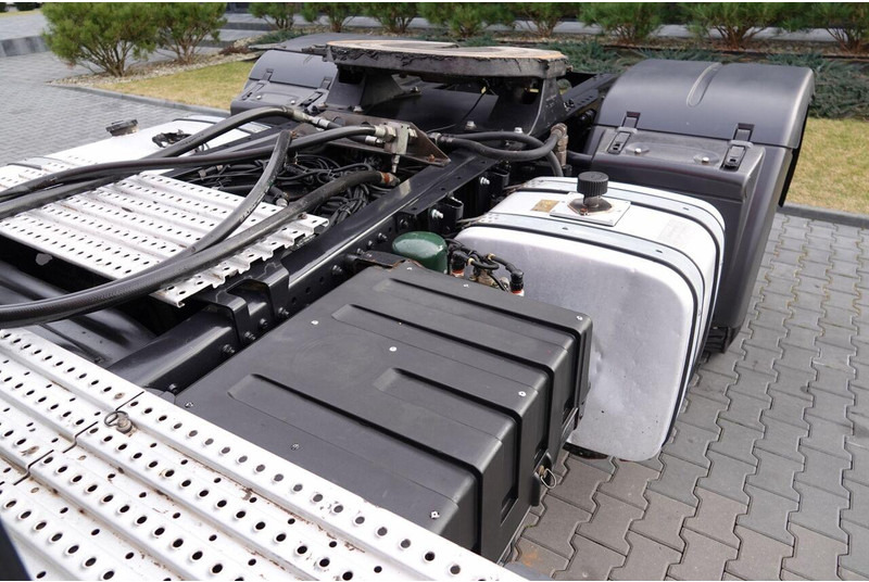 Камион влекач MAN TGX 18.440 / 4x4 / HYDRAULIKA / HYDRODRIVE / EURO 6 / MANUAL / P: слика 13