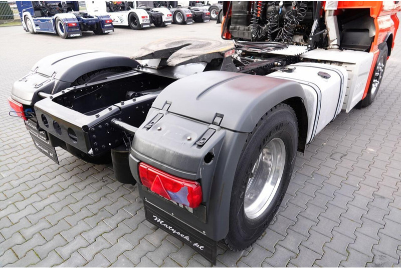 Камион влекач MAN TGX 18.440 / 4x4 / HYDRAULIKA / HYDRODRIVE / EURO 6 / MANUAL / P: слика 16