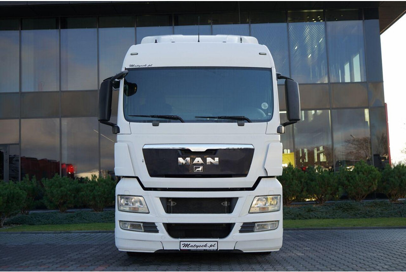 MAN TGX 18.440 / XLX / MEGA / MANUAL / LOW DECK - Камион влекач: слика 3 MAN TGX 18.440 / XLX / MEGA / MANUAL / LOW DECK - Камион влекач: слика 3