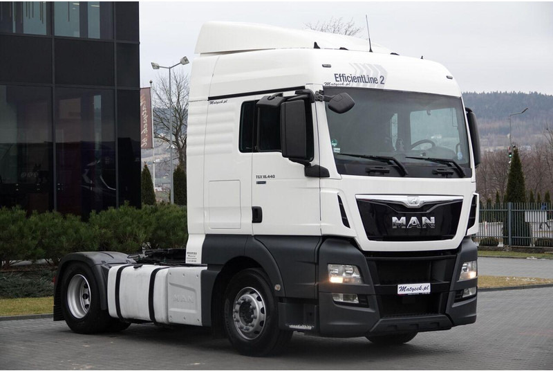 MAN TGX 18. 440 / XLX / STANDARD / 2016 ROK / PO KONTRAKCIE SERWISOW - Камион влекач: слика 1 MAN TGX 18. 440 / XLX / STANDARD / 2016 ROK / PO KONTRAKCIE SERWISOW - Камион влекач: слика 1
