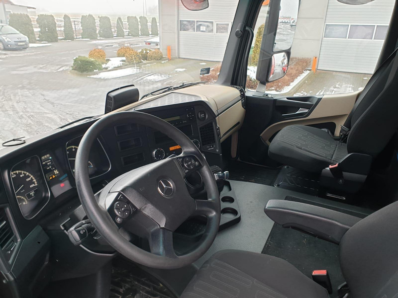 Камион влекач Mercedes-Benz ACTROS 1843 MP4 EURO 6 SEMI TRACTOR: слика 11 Камион влекач Mercedes-Benz ACTROS 1843 MP4 EURO 6 SEMI TRACTOR: слика 11