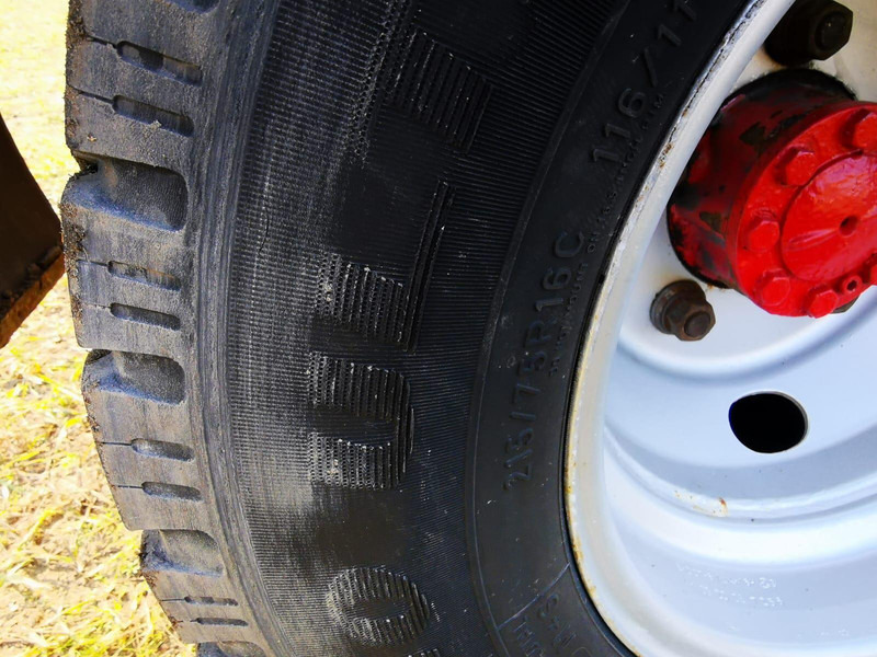 Renault MASCOTT 160 dxi BE Mini Trekker - SZM - 3.5t - Камион влекач: слика 5 Renault MASCOTT 160 dxi BE Mini Trekker - SZM - 3.5t - Камион влекач: слика 5