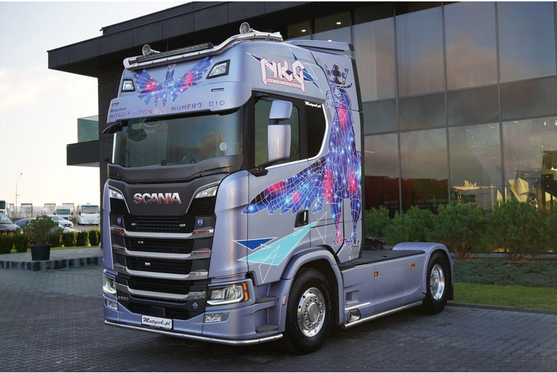 Scania S 580 / V8 / ORGINALNA EDYCJA LIMITED / NR 010 / RETARDER / I-PA - Камион влекач: слика 2 Scania S 580 / V8 / ORGINALNA EDYCJA LIMITED / NR 010 / RETARDER / I-PA - Камион влекач: слика 2