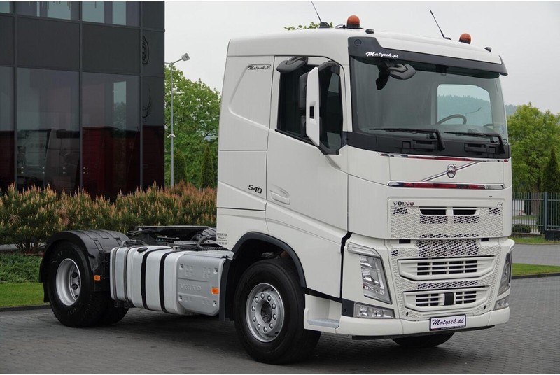 Volvo FH 540 /HYDRAULIKA DWUOBWODOWA / NISKA KABINA / OPONY 100% / P - Камион влекач: слика 2 Volvo FH 540 /HYDRAULIKA DWUOBWODOWA / NISKA KABINA / OPONY 100% / P - Камион влекач: слика 2